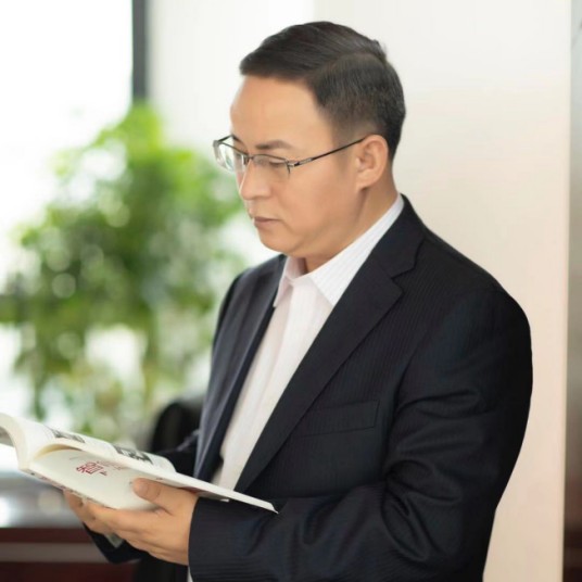 叶龙（UIOT超级智慧家创始人、董事长兼CEO）