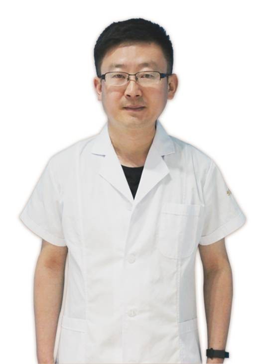 姚明明（医生）