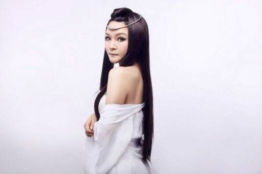 孤城(董贞演唱歌曲)
