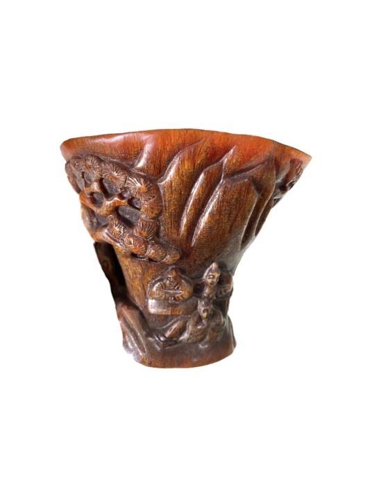 清蟠螭纹犀角杯（古代酒器）
