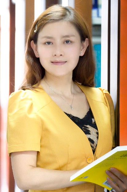 罗华(上海外国语大学国际金融贸易学院教授)