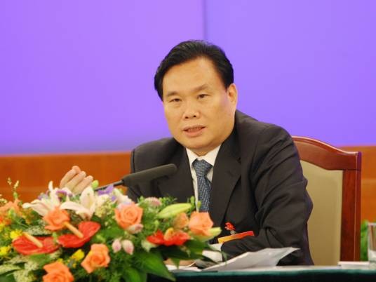 李文龙(深圳市宝安区委原副书记、区长)