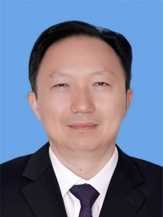 王风雷（江西省九江市八里湖新区党工委副书记、管委会主任）