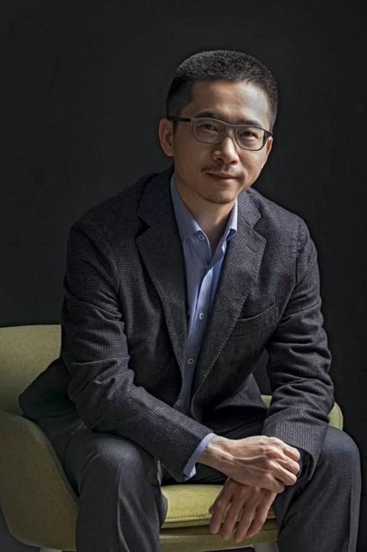 黄琨(松柏投资联合创始人、主管合伙人,时代天使执行董事兼国际业务总裁)