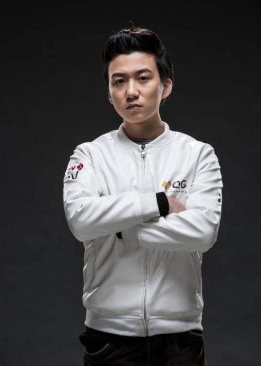 张宏伟(《英雄联盟》职业选手)