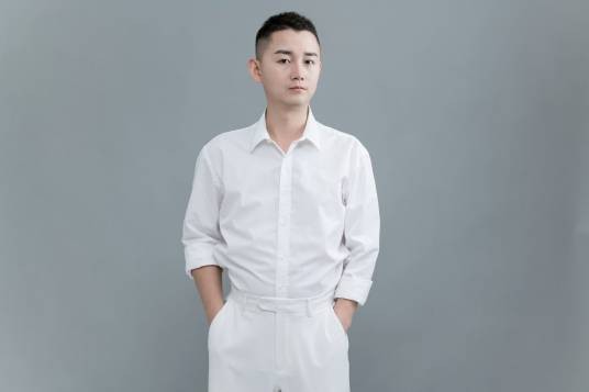 华少(微聚齐、自媒体联盟CEO、微聚齐百万粉丝社群创始人)