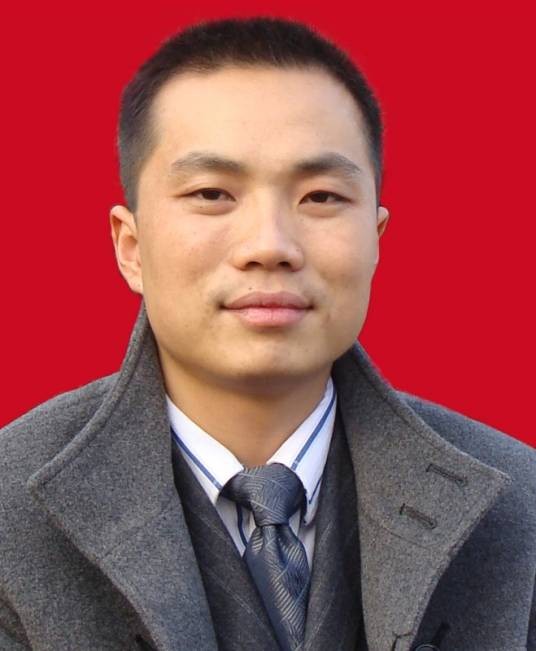 胡亮(湘潭市青年文艺家协会主席、湘潭市自驾旅游与房车露营协会会长)