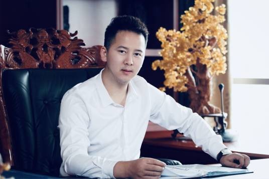 罗成(火趣小视频创始人)