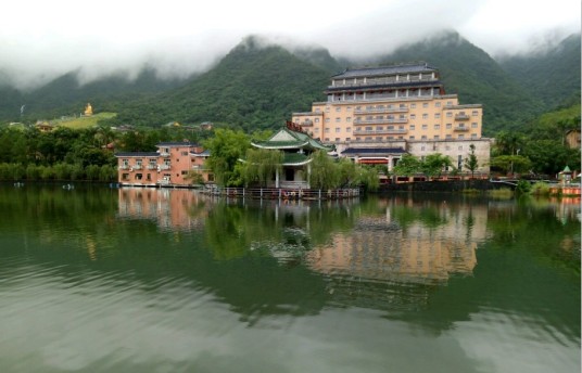 莲花山旅游风景区(广东省海丰县莲花山旅游风景区)