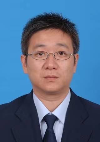 杨征宇(上海市烟草专卖局、上海烟草集团有限责任公司总工程师)