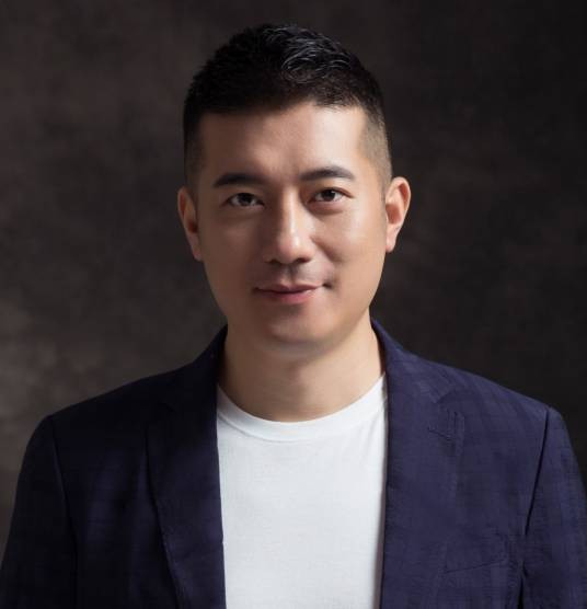 弘毅(中国男歌手)
