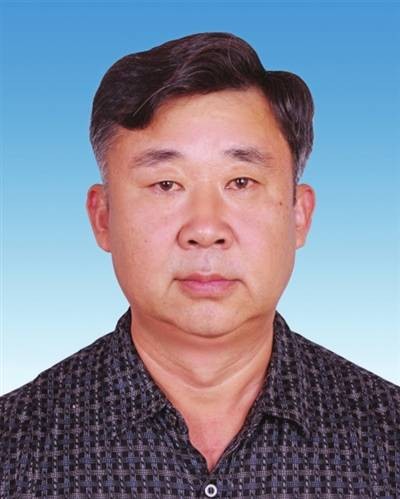 田刚（贵州省遵义市人大常委会副主任）