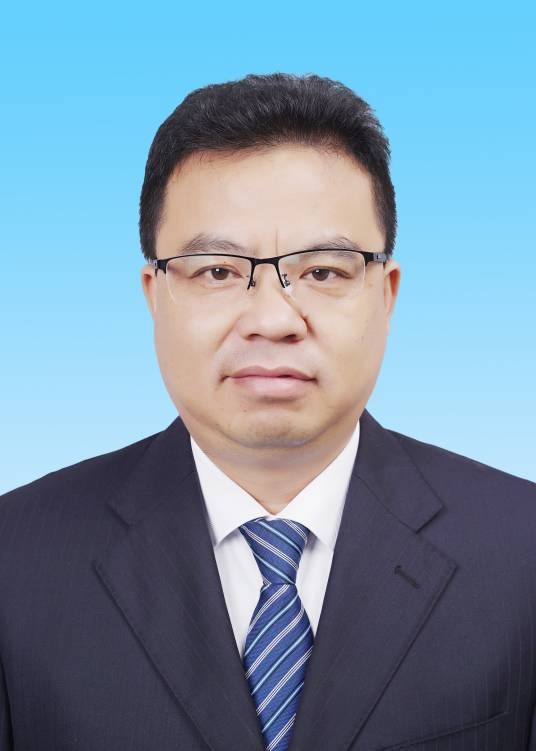 吴小平(浙江省杭州市桐庐县数据资源管理局党组成员、副局长)