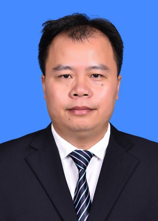 李海海（民主建国会湘潭大学湘潭大学支部主委）