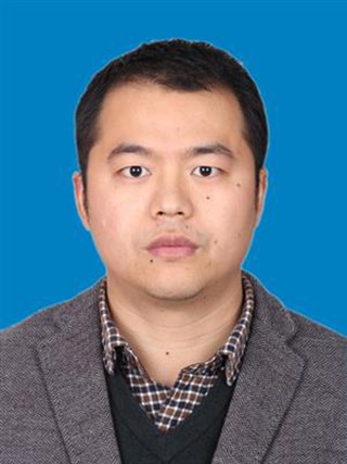彭飞龙（重庆市丰都县龙孔镇党委副书记、镇长）