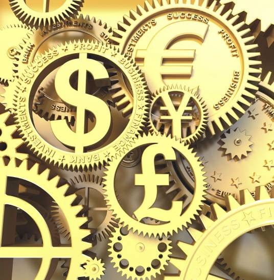 亿万富豪（拥有超过1亿现金、股票、基金等流动性资产者）