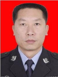 谢斌(昌吉市公安局党委副书记)