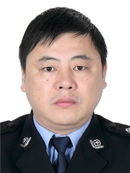 张志成（吴江区人民政府副区长、公安局局长）
