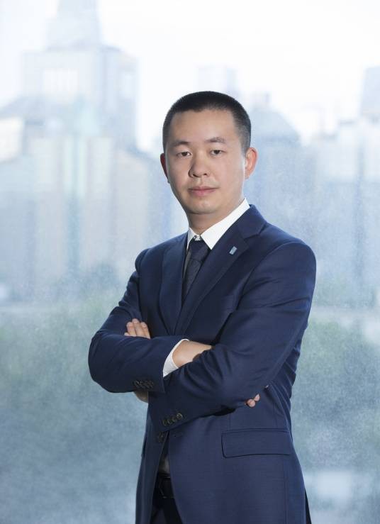 谭龙(ETCP集团创始人、董事长、CEO)