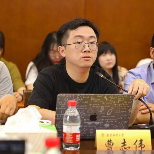 曹志伟(南京财经大学新闻学院院长助理、系主任)