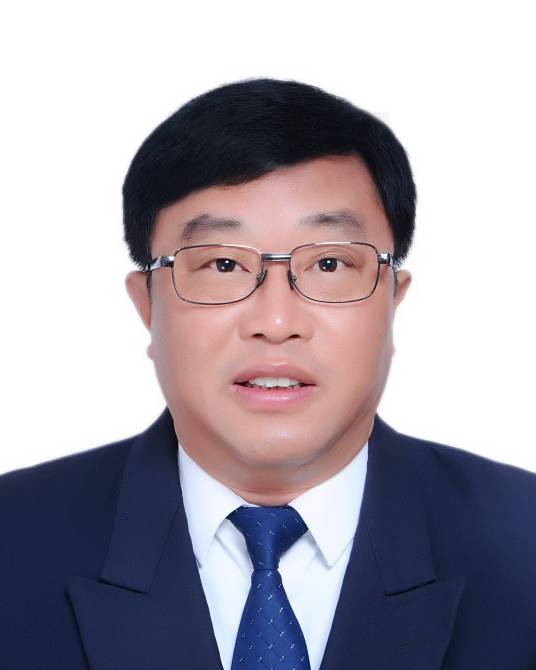 李猛(黎川县纪委常委、监委委员、二级主任科员)