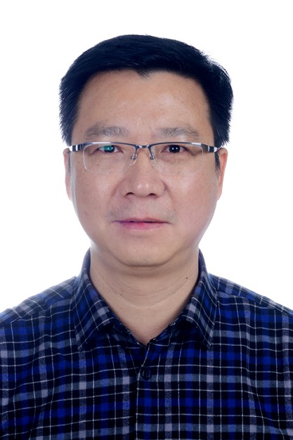 李昀（重庆市巴南区统计局党组书记、局长）