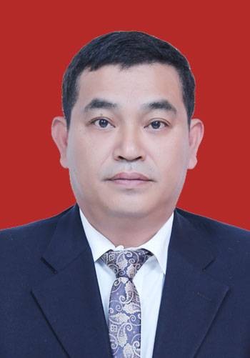 李维华(四川省攀枝花市米易县人大常委会党组成员、副主任,县农业农村局党委书记)