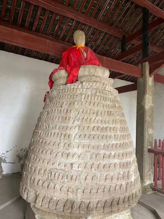 灵岩寺及千佛塔