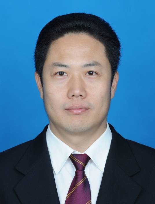 王晓龙(海南省海口市龙华区委副书记,海口市龙华区人民政府区长、党组书记)
