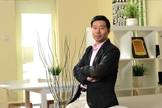 陈博（Adobe中国认证教师，独立设计师）