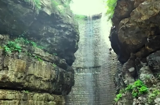 全胜峡风景区
