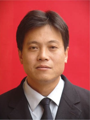 李世鹏（中学历史教师）