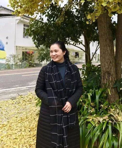 方茜（四川省社科院研究员）
