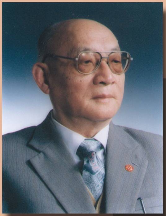 刘建康(中国科学院水生生物研究所原所长)