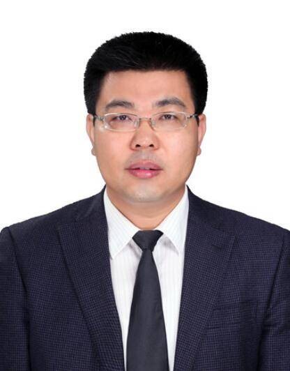 李国青(东北大学文法学院政治学系副教授)