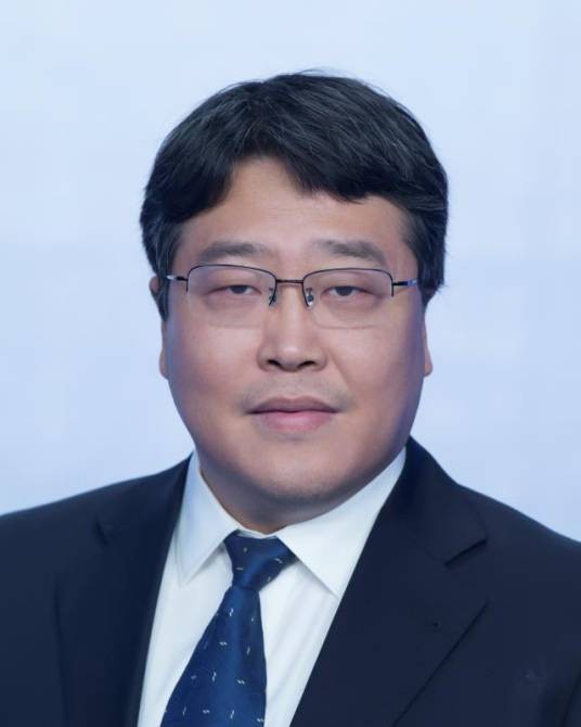 刘海平(云南省普洱市委常委、市人民政府副市长、党组成员)