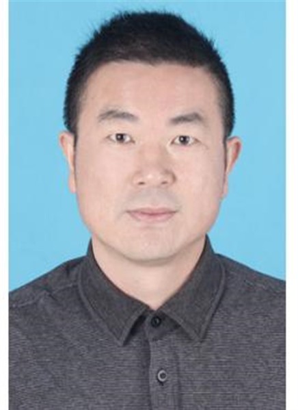 李立国(安徽省桐城市审计局党组书记、局长)