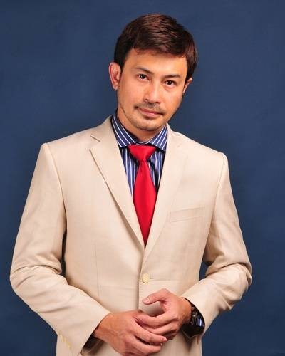 林明伦（新加坡男演员、主持人、歌手）