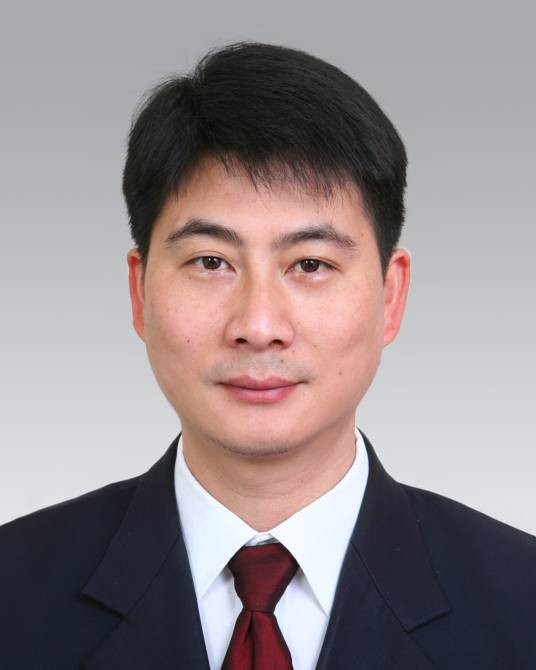 许哲（浙江省德清县委副书记、高新区党工委副书记、管委会常务副主任）