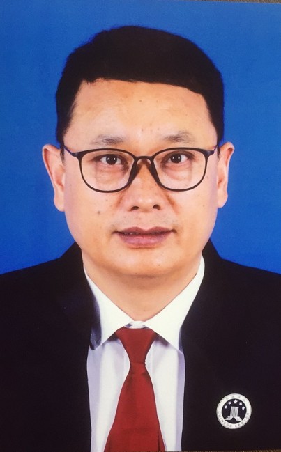 朱坤(律师)