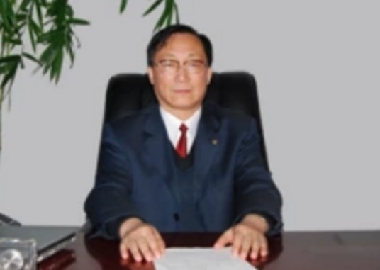 郑建国(新兴区政协副主席)