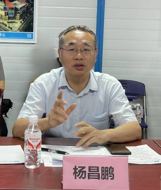 杨昌鹏(广西体育高等专科学校党委书记)