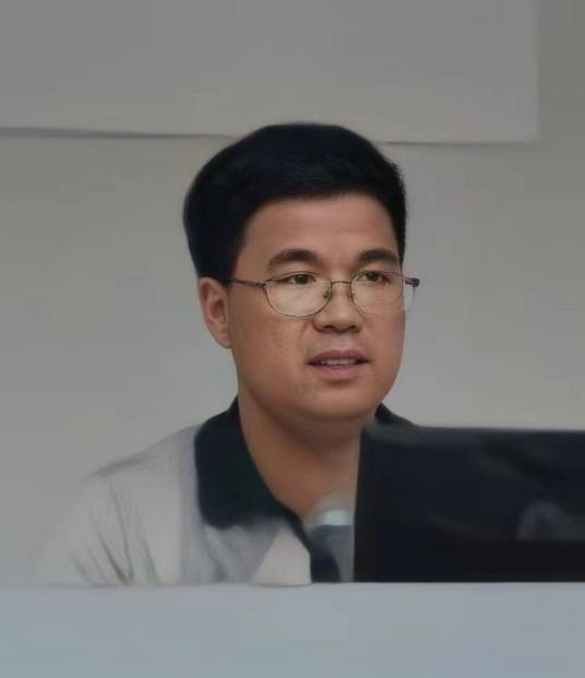 孙明(佛山科学技术学院副教授)
