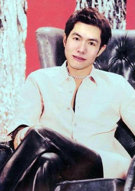 吴玉龙（E时代的网络平民全能音乐人）