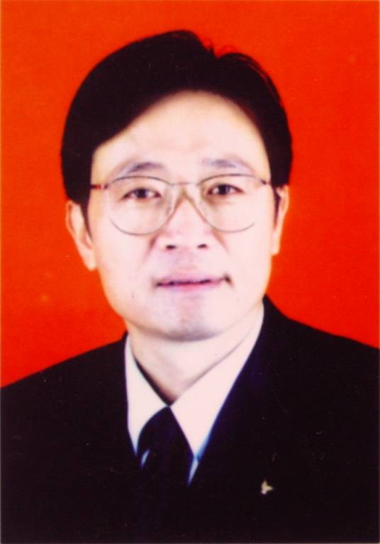 陶琳(遂宁市政协秘书长)