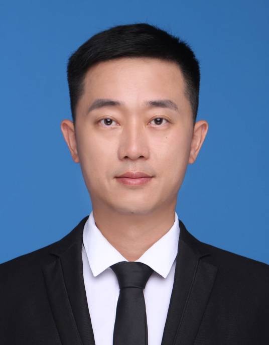 李熙（海南省琼海市人民政府党组成员、副市长）