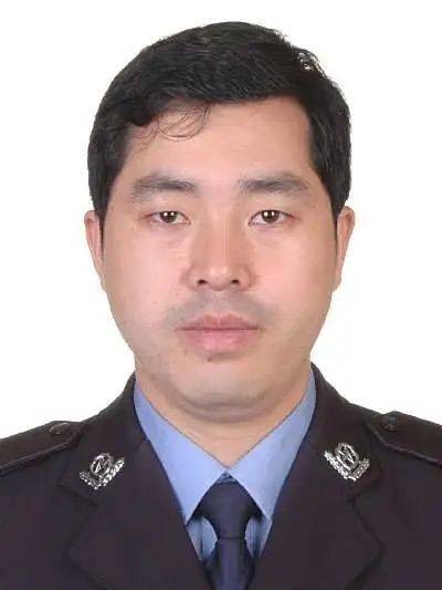 李小勇(赣州市南康区公安局原党委书记、局长)
