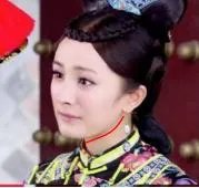 杨幂整容了吗?