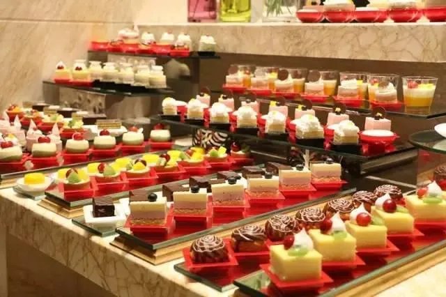 成都有什么好吃的自助餐店？