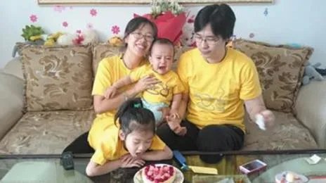 唐家三少老婆李默照片：却因为癌症英年早逝